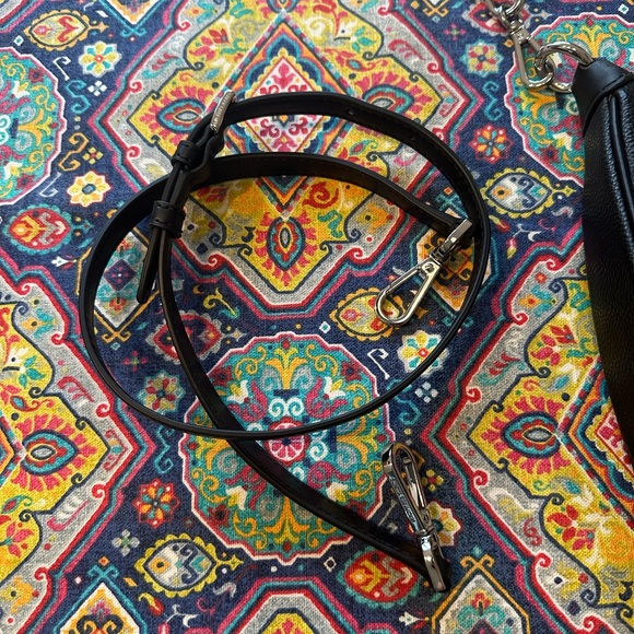 Michael Kors Black Cora Shoulder Bag with Pink wallet - Picture 7 of 13